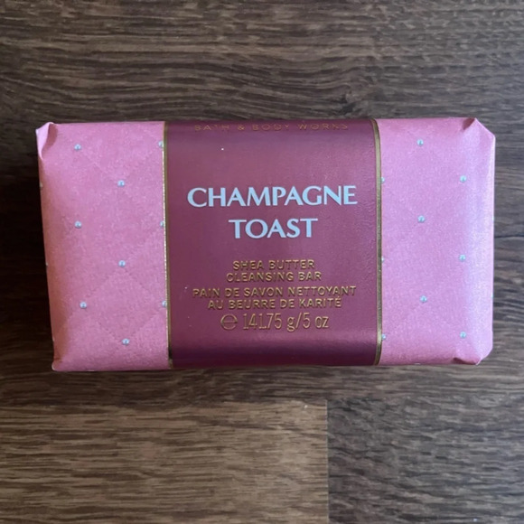 Bath & Body Works Other - 🔥4/$20 NWT Champagne Toast Soap Bar - FREE w/Purchase